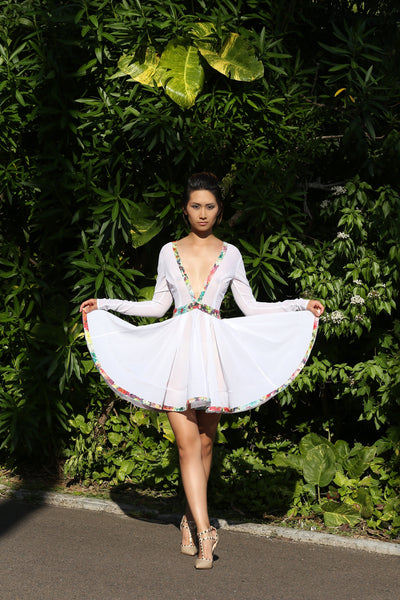 Maui (Alicia) - Stello - Gowns - Designer - Dress - Wedding dress - Stephanie Costello - Michael Costello -